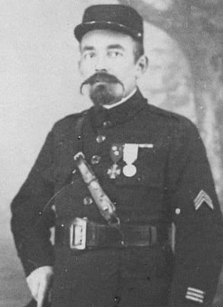 Portrait de Jules CHAPERON, curé et aumônier militaire, prêtre soldat de la Première Guerre mondiale
