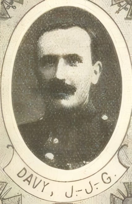 Portrait de DAVY Jean Julien Germain, prêtre professeur, prêtre soldat de la Première Guerre mondiale