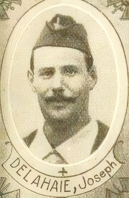 Portrait de DELAHAIE Joseph, professeur (Inst. libre de Combrée), prêtre soldat de la Première Guerre mondiale