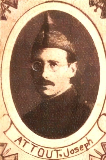 Portrait de Joseph Attout, novice trappiste, Cisterciens réformés — Trappistes (Abbaye de Forges-lez-Chimay), brancardier, Livre d'or du Clergé 1914-1918