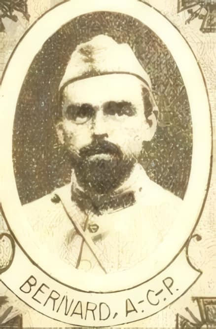 Portrait de BERNARD Alfred-Constant-Pierre, vicaire / curé, prêtre soldat de la Première Guerre mondiale