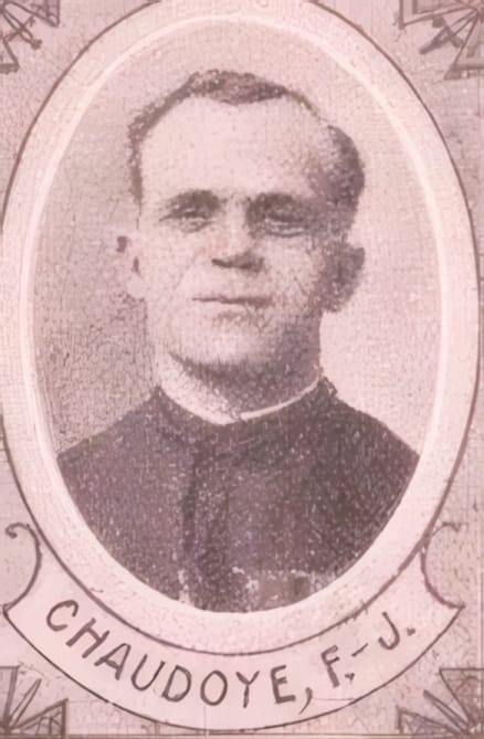 Portrait de CHAUDOYE Edmond Jules, curé / Aumônier titulaire, prêtre soldat de la Première Guerre mondiale