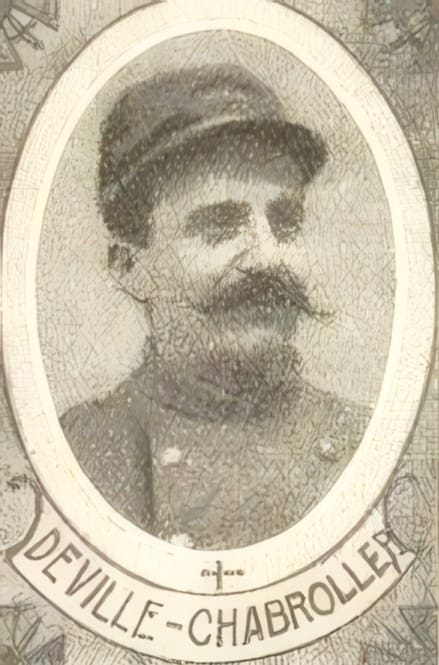 Portrait de DEVILLE-CHABROLLE Pierre Mien, vicaire puis curé, prêtre soldat de la Première Guerre mondiale