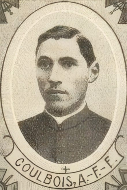 Portrait de COULBOIS André Fernand Eugène, licencié ès lettres, professeur, prêtre soldat de la Première Guerre mondiale