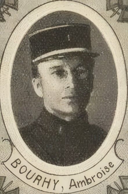 Portrait de BOURHY Ambroise, professeur au séminaire de Jalapa (Mexique), sous-lieutenant, prêtre soldat de la Première Guerre mondiale