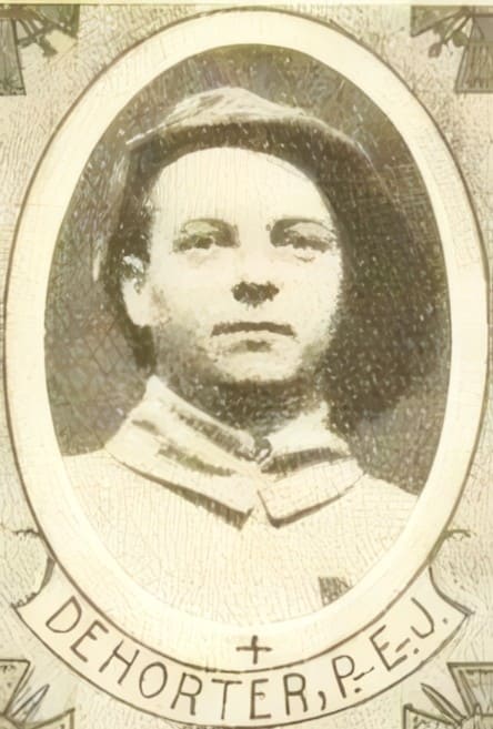 Portrait de DEHORTER Paul Ernest Jean, vicaire, prêtre soldat de la Première Guerre mondiale