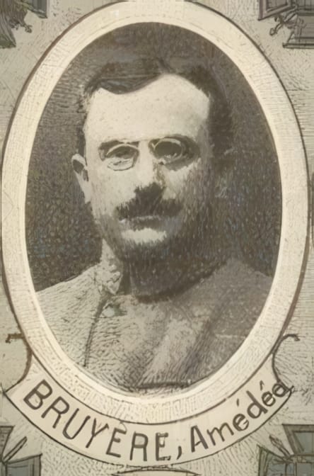 Portrait de BRUYÈRE Amédée, curé de Saint-Caprais, prêtre soldat de la Première Guerre mondiale