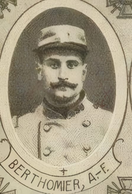 Portrait de BERTHOMIER Aimé-Florent, frère hospitalier, prêtre soldat de la Première Guerre mondiale