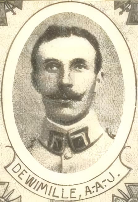 Portrait de DEWIMILLE Alphonse André Joseph, professeur (Inst. Ste-Marie, Aire-sur-la-Lys), prêtre soldat de la Première Guerre mondiale