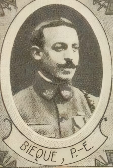 Portrait de BIÈQUE Paul-Évrard, frère - professeur à estaimpuis, prêtre soldat de la Première Guerre mondiale