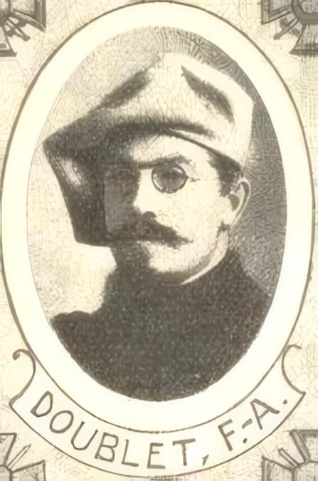 Portrait de DOUBLET François Alphonse, missionnaire au Tibet, prêtre soldat de la Première Guerre mondiale