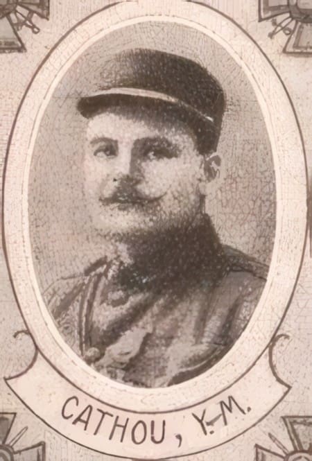 Portrait de CATHOU Yves Marie, professeur, prêtre soldat de la Première Guerre mondiale