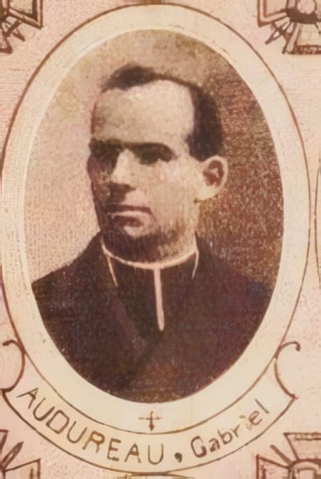 Portrait de Gabriel-Ludovic-Joseph Audureau, vicaire du diocèse de Luçon, brancardier, Livre d'or du Clergé 1914-1918