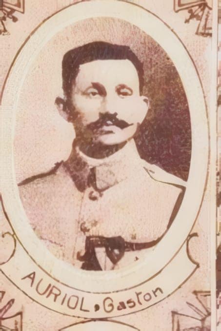 Portrait de Gaston Auriol, séminariste du diocèse de Albi, Livre d'or du Clergé 1914-1918