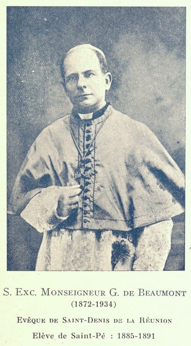 Portrait épiscopal de Mgr Georges Marie Joseph de la Bonninière de Beaumont, évêque de Saint-Denis de La Réunion (1872-1934), ancien aumônier militaire de la 65e Division d'Infanterie pendant la Grande Guerre